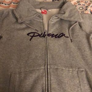 Puma sweatshirt medium